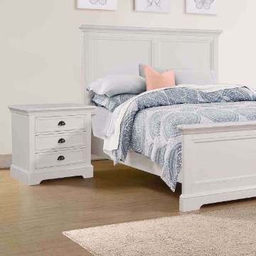Picture of Tamarack 3 Drawer Nightstand