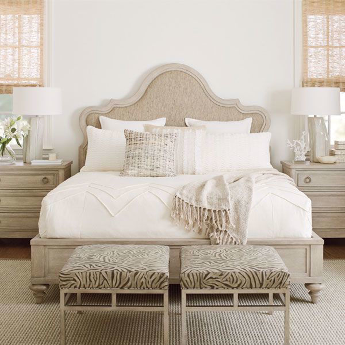 Picture of Zuma Upholstered King Bed