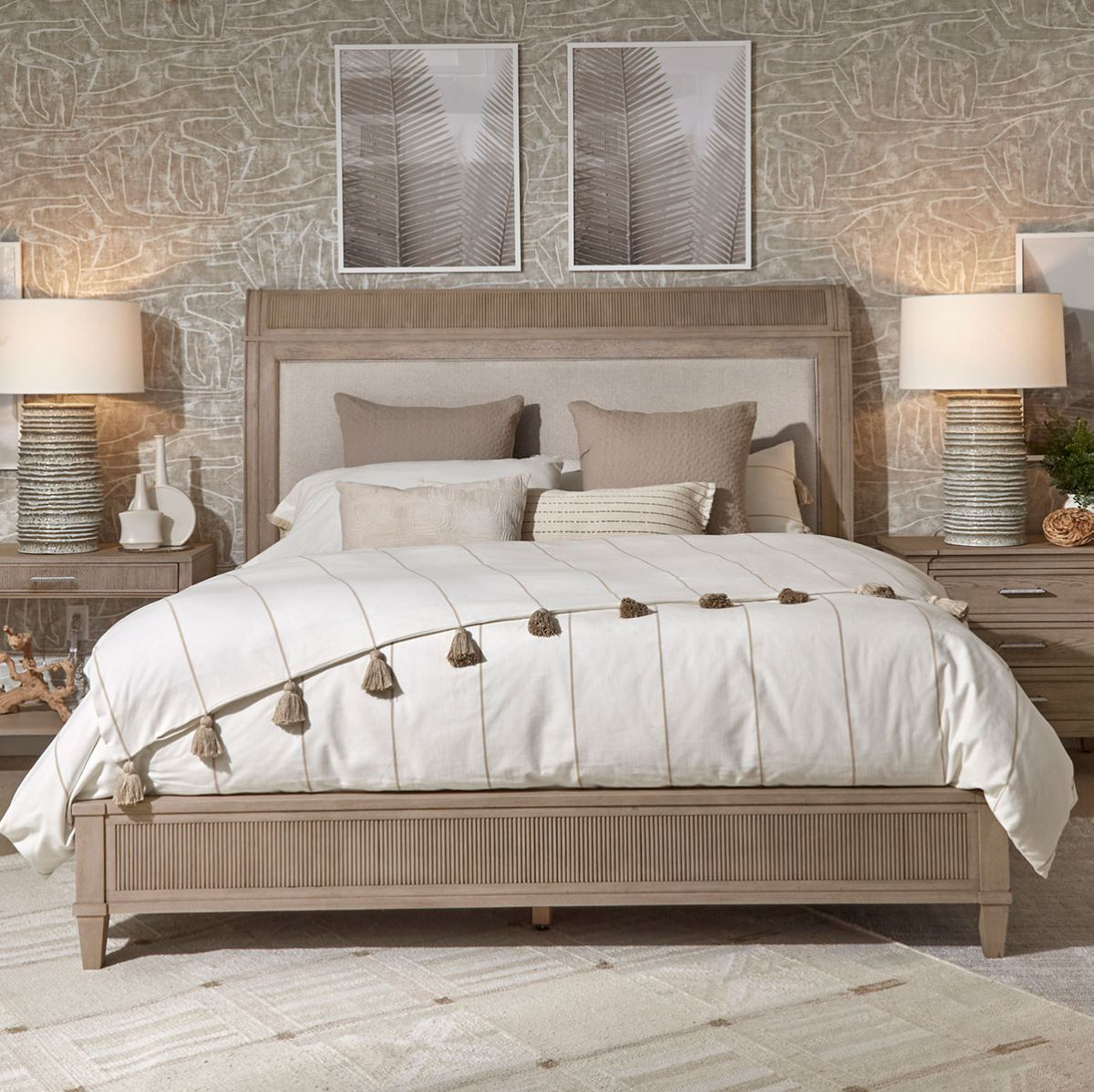 Picture of VITA TAN QUEEN SLEIGH BED