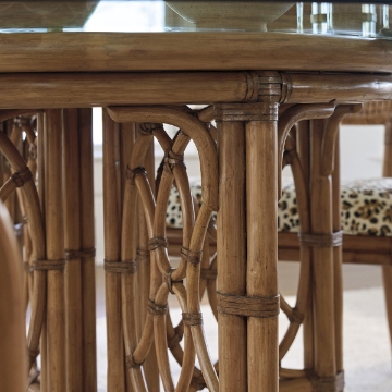 Picture of EMERALD BAY RATTAN 60" DINING TABLE