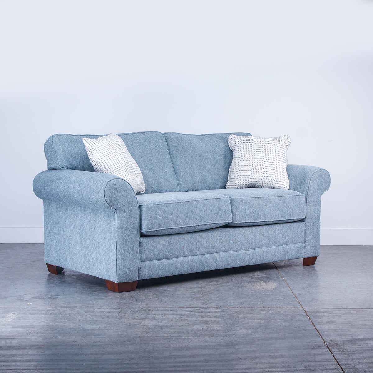 Picture of BRANTLEY APT SIMPLICITY SOFA