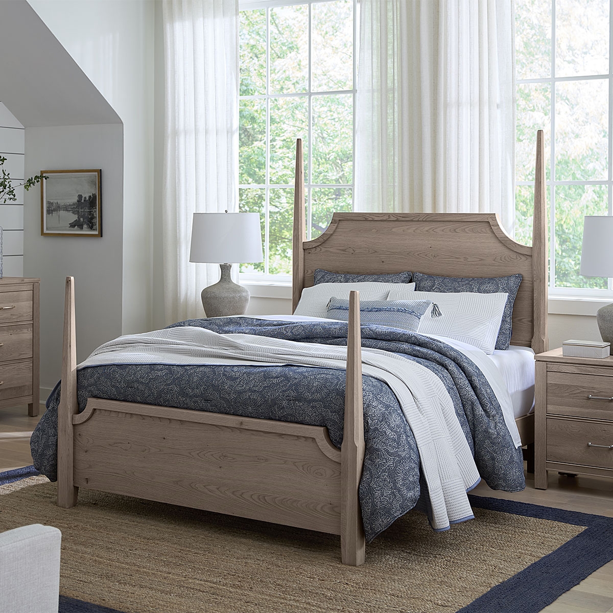 Picture of T&T KING PENCIL BED GRY OAK