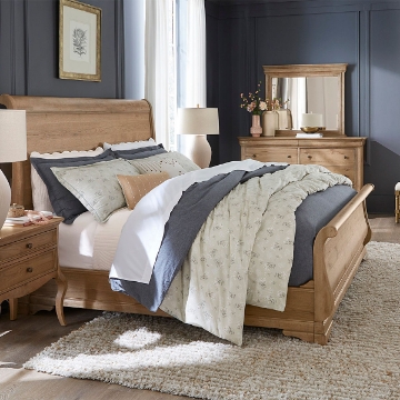 Picture of CHATEAU PHILIPPE SLEIGH BED
