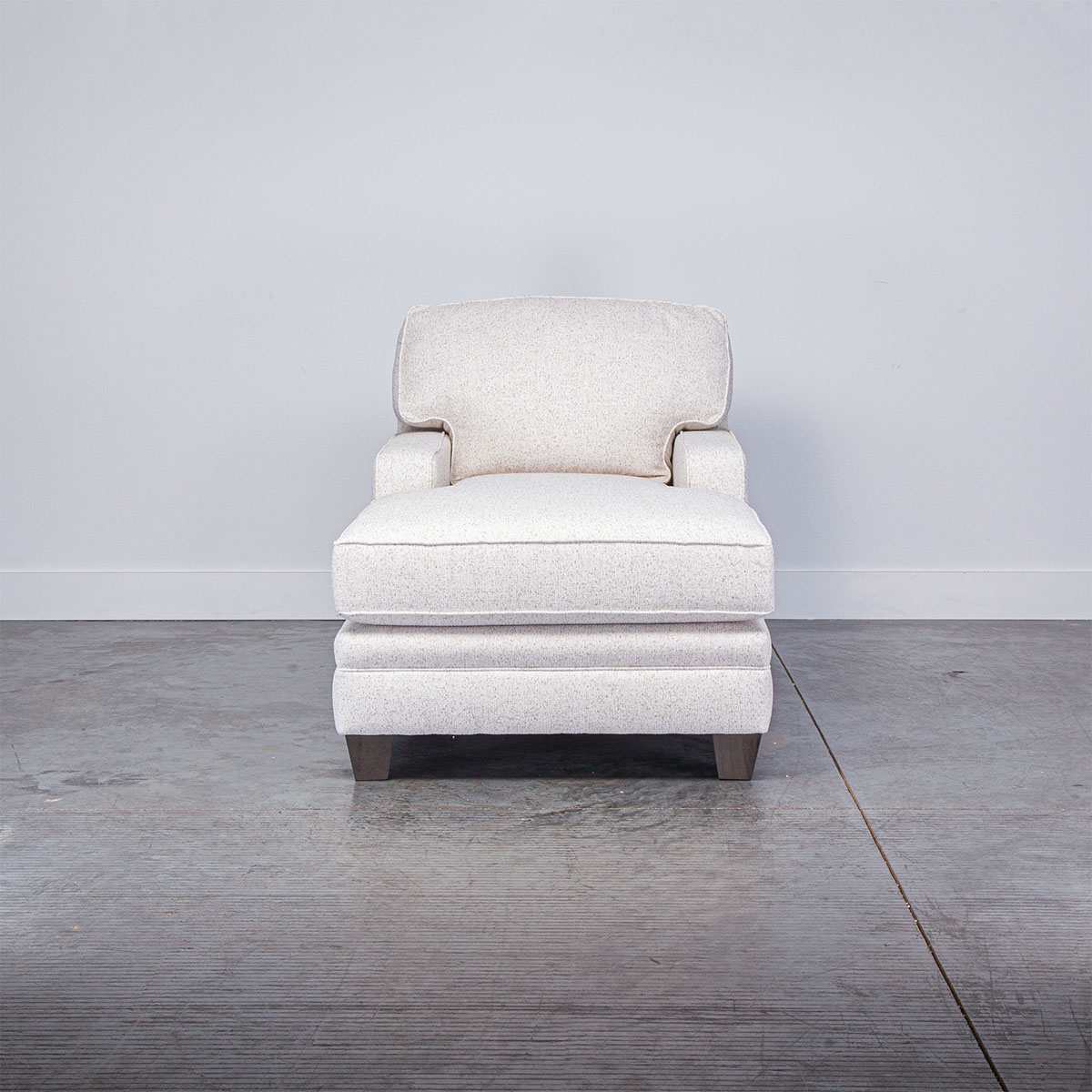 Picture of RICHARD TWO ARM CHAISE