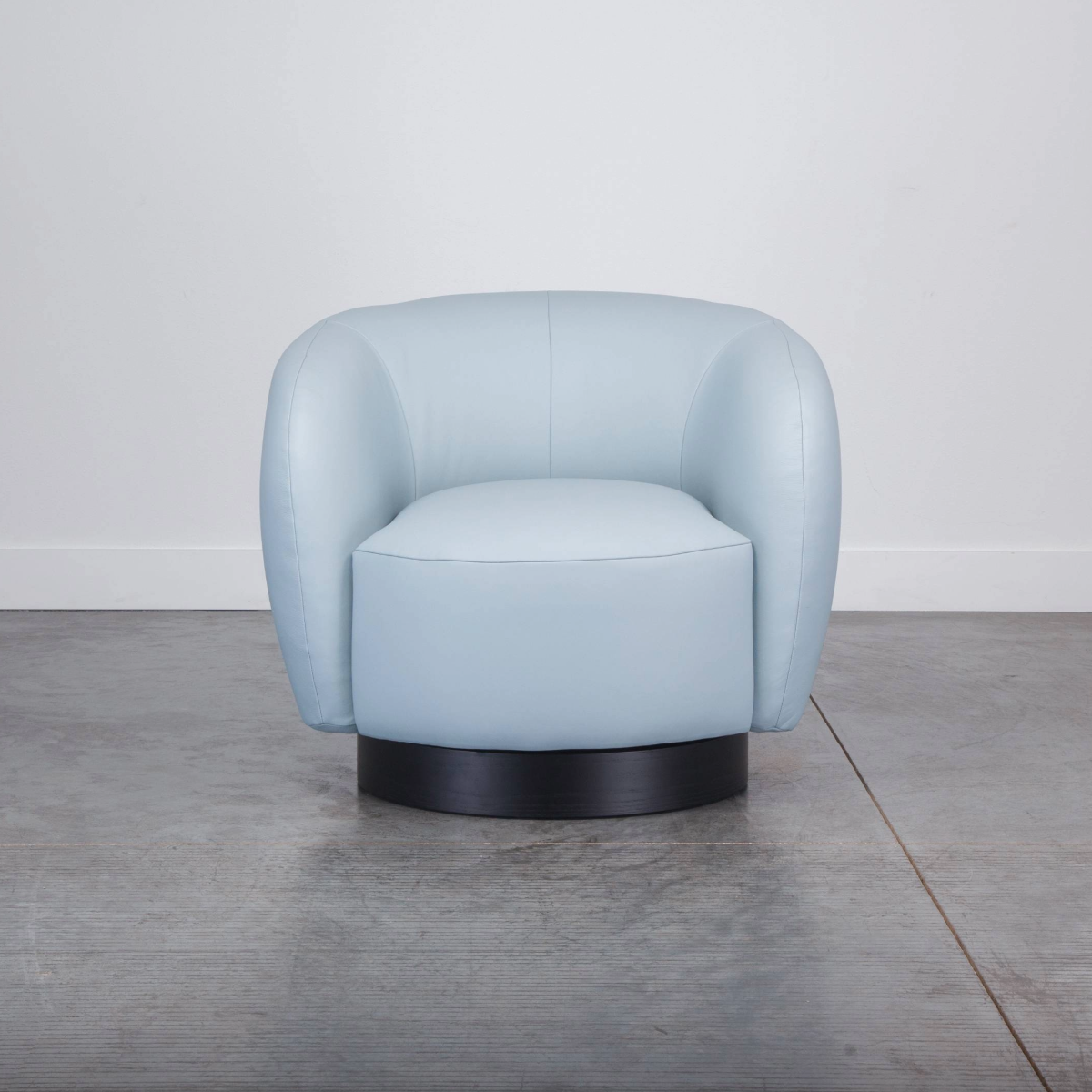 Picture of OLLIE SWIVEL CHAIR