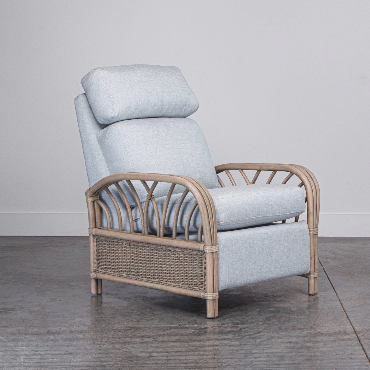 Picture of OCEAN VIEW PUSH BACK RECLINER