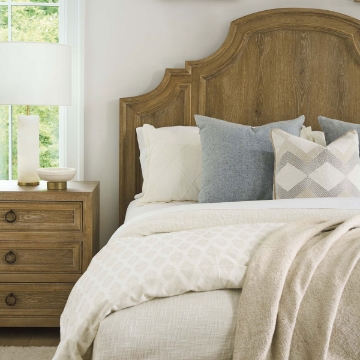 Picture of VALLEY CLUB PANEL KING BED