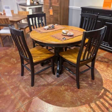 Picture of Quail Run Dining Table Set & Server
