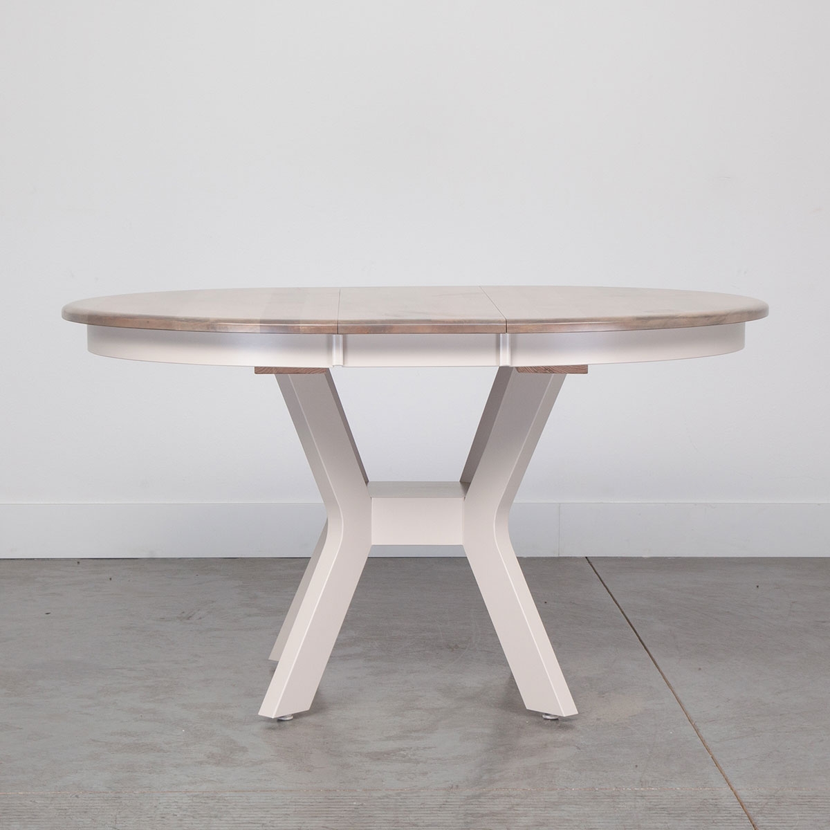 Picture of MAPLE 42" RND TABLE W/12" LEAF