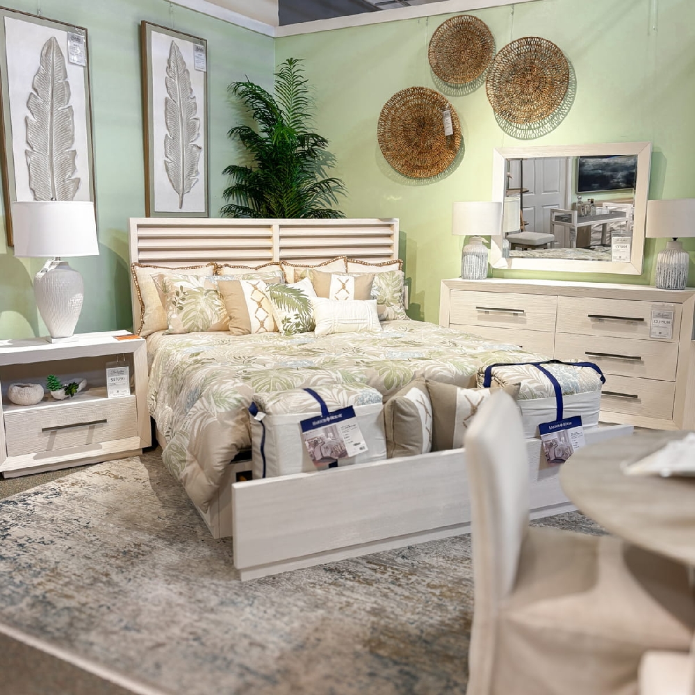 Bright summer bedding!
