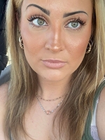 Abby Headshot